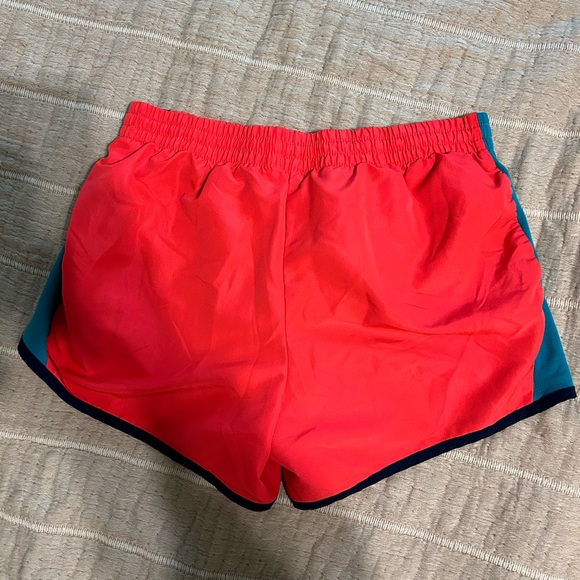 Danskin Running Shorts Size Small - Picture 2 of 4